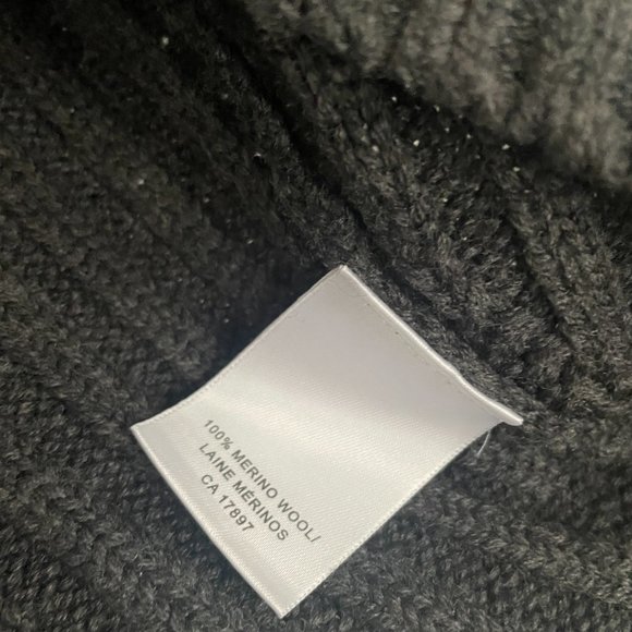 Banana Republic 100% Merino Wool Grey Vest - Picture 4 of 7